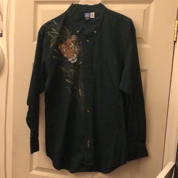 Animal Lovers Wear This Unique One of A Kind Hand Painted Shirt - Picture 7 of 11